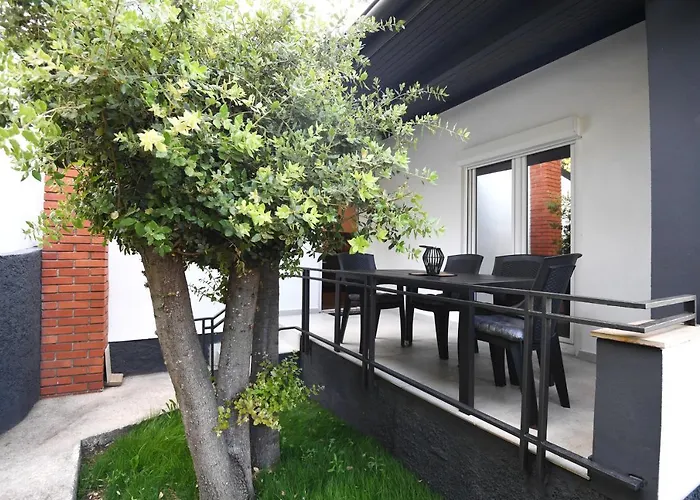 Apartman By The Sea Renata In Punta Skala